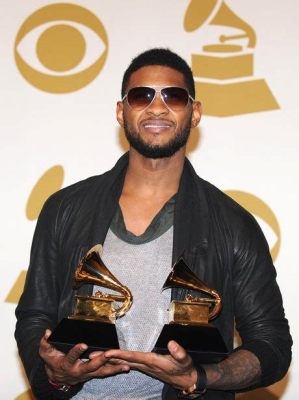 does usher write his own music does usher incorporate elements from his favorite genres into his songs?